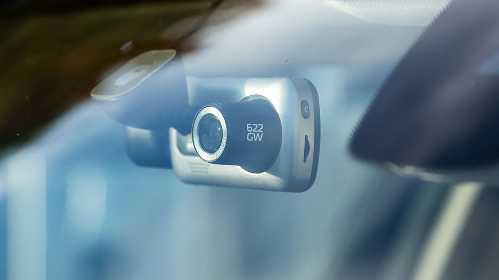 Do Dash Cameras Work When the Car Is Off?